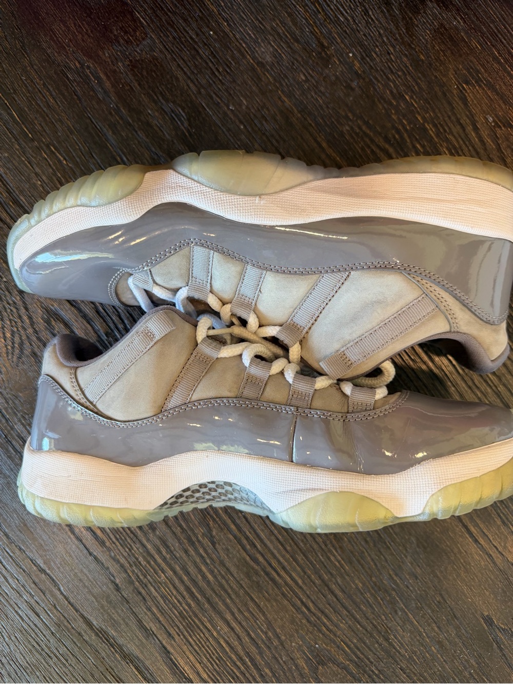 Air Jordan 11 Retro Low top Shoes Mens Size 10 Gray Basketball athletic